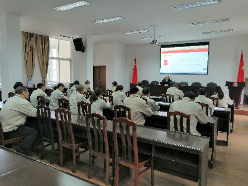 永安雙華公司鄧焱珍：永安雙公司舉辦《民法典合同編》專題培訓(xùn)會~1.jpg