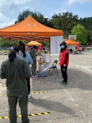烽林林美玲：海峽科化烽林分公司積極參與核酸檢測演練，共筑全民健康防線 信息采集2~1.jpg