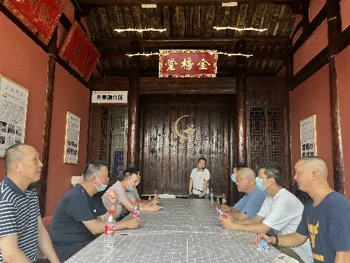 （八一•活動）海峽科化永春分公司工會開展“踏尋先輩足�?傳承革命精神“紅色教育活動圖片~1.jpg