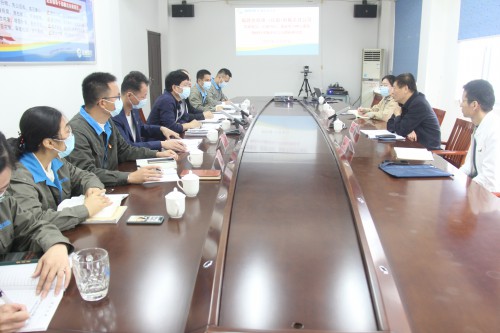 格式工廠(chǎng)福安胡廷淦：圖為林心鑾到福安分公司調(diào)研指導(dǎo)工�?(1).jpg