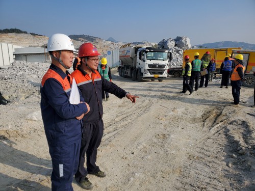 格式工廠富興建設(shè)公司 王凱�?富興建設(shè)公司紀(jì)委到項(xiàng)目部開展安全再督查.jpg